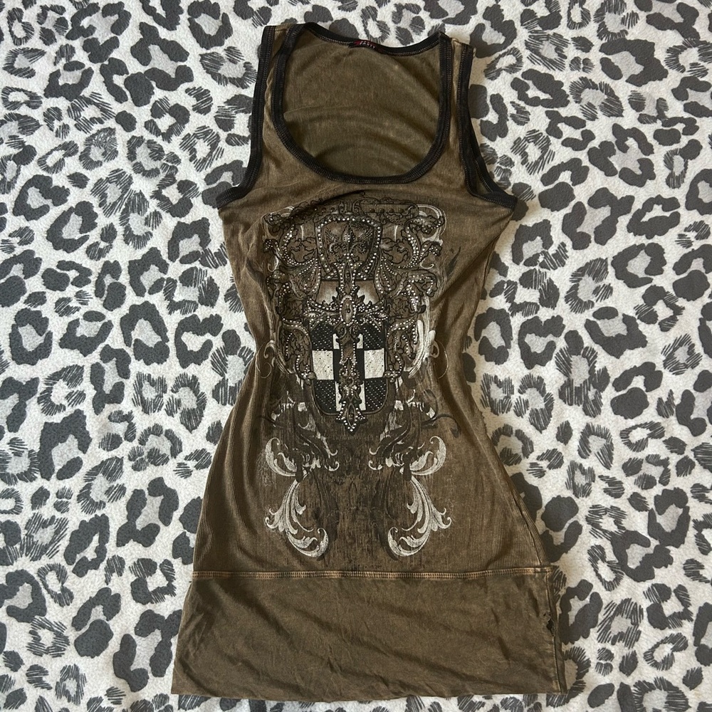 T party y2k brown cross dress